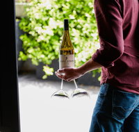 Giant Steps Cellar Door - Nambucca Heads Accommodation