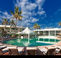 Oasis Pool Bar - Nambucca Heads Accommodation