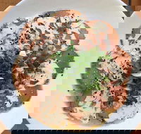 Emeralds Restaurant - Nambucca Heads Accommodation