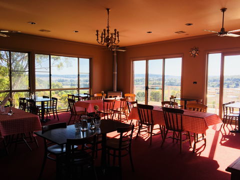 Norton Road Wines - Nambucca Heads Accommodation 0
