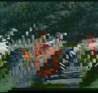 Oranje Tractor Wine - Nambucca Heads Accommodation