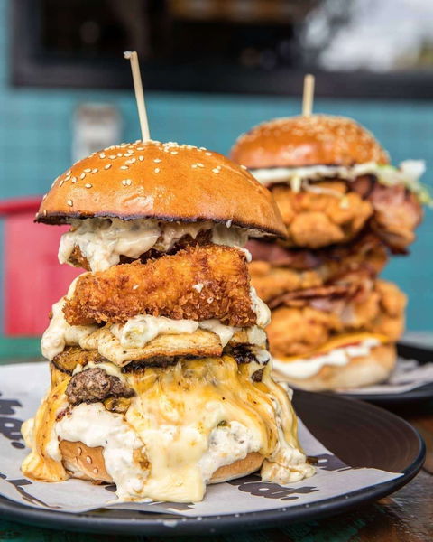 PHAT Pizza And Burger Bar - Nambucca Heads Accommodation 0