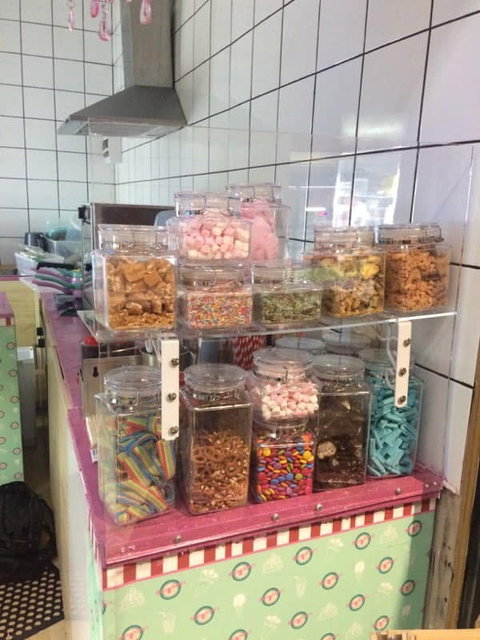 Miss Kitty's Shakes 'N Crepes - Nambucca Heads Accommodation 0