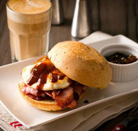 The Coffee Club - Graceville - Nambucca Heads Accommodation