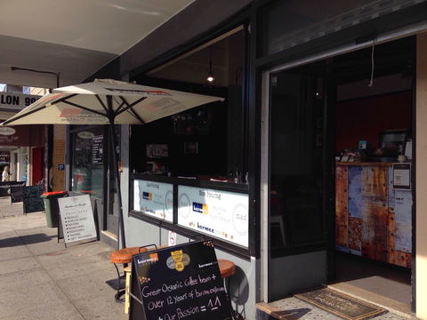 B-Line Cafe - Nambucca Heads Accommodation 0