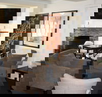 Criterion Bistro Crookwell - Nambucca Heads Accommodation