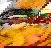 Karridale Tavern - Nambucca Heads Accommodation