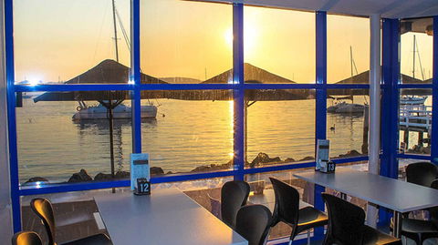 GJ's Bay Cafe And Grill - Nambucca Heads Accommodation 2