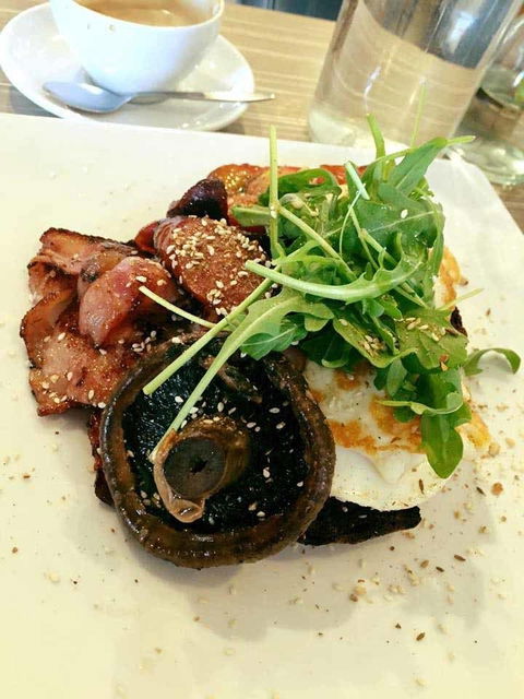GG's Cafe Dulwich - Nambucca Heads Accommodation 0
