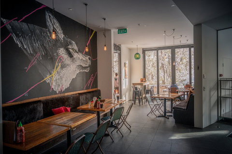 Huski Kitchen - Nambucca Heads Accommodation 2