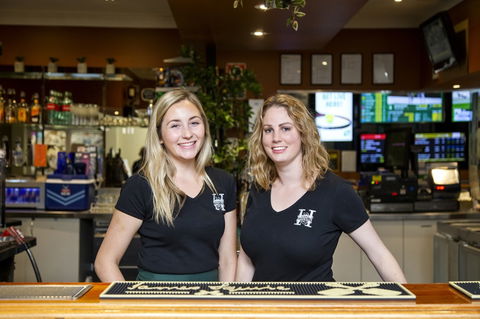 Hibernian Hotel - Nambucca Heads Accommodation 0