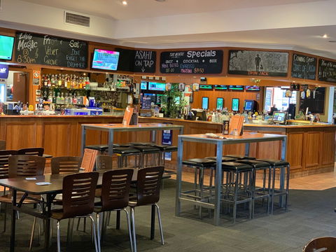 Hibernian Hotel - Nambucca Heads Accommodation 1