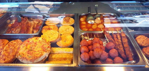 Vinata's Hot Bread - Nambucca Heads Accommodation 0