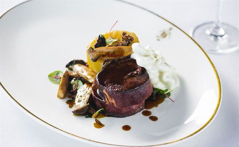 SJ's Brasserie - Nambucca Heads Accommodation 3