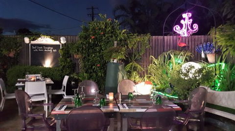 Wayne & Adele's Garden Of Eating - Nambucca Heads Accommodation 0