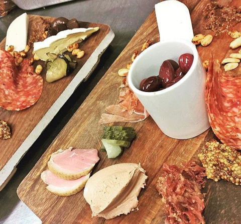 Apollo Bay Wine Bar & Coffee Shop - Nambucca Heads Accommodation 7