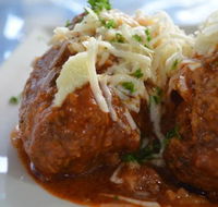 Manolis Greek Taverna - Nambucca Heads Accommodation