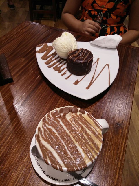Max Brenner - Nambucca Heads Accommodation 8