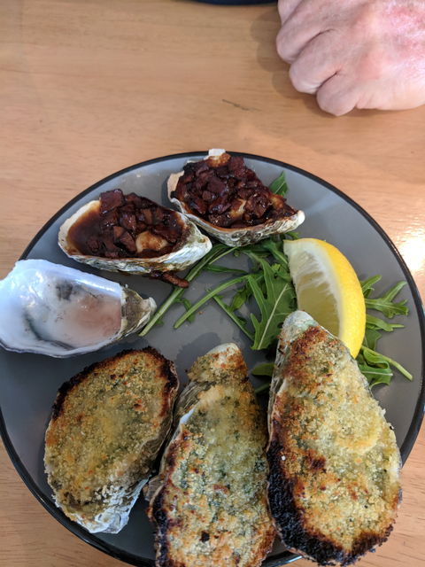 Oyster Bar Darwin - Nambucca Heads Accommodation 9
