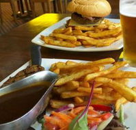 New Royal Hotel - Nambucca Heads Accommodation