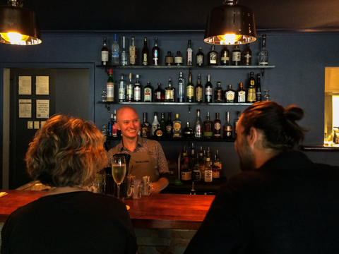 Walter’s Lounge - Nambucca Heads Accommodation 0