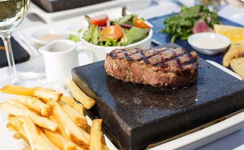 Black Angus Bar & Grill - Nambucca Heads Accommodation 11