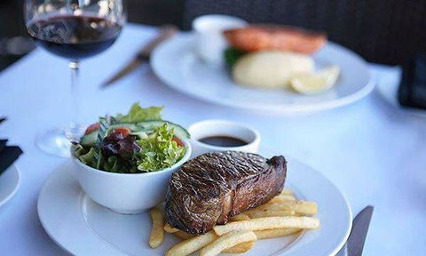 Black Angus Bar & Grill - Nambucca Heads Accommodation 12