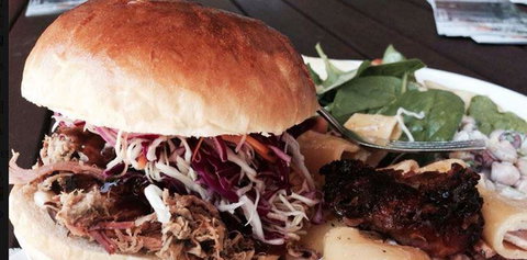 Settlers Tavern - Nambucca Heads Accommodation 7