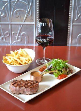 A La Bouffe Bar & Bistro - Nambucca Heads Accommodation 10