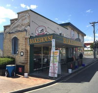 Penguin Country Bakehouse - Nambucca Heads Accommodation