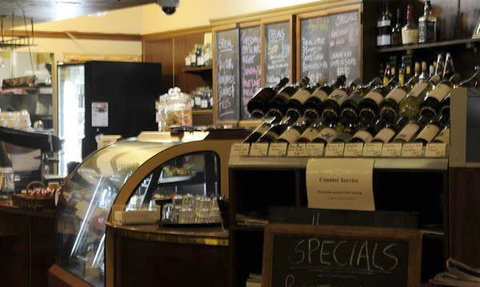 Signatures Restaurant - Nambucca Heads Accommodation 7