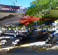 Deano's Cafe - Nambucca Heads Accommodation