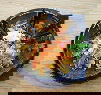 Sneaky's Restaurant - Nambucca Heads Accommodation