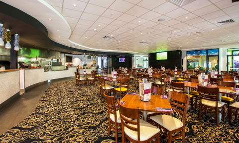 Forest Lake Tavern - Nambucca Heads Accommodation 0