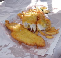 Walla's Fish  Chips - Nambucca Heads Accommodation