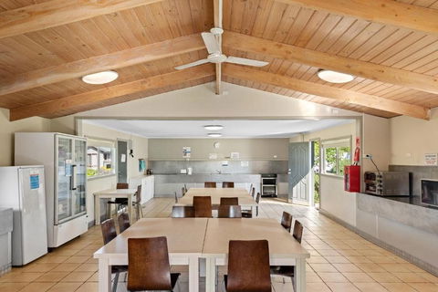 Discovery Parks Melbourne - Nambucca Heads Accommodation 1