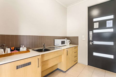 Quality Suites Point Cook Seasons 5 - Nambucca Heads Accommodation 8