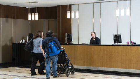 Crowne Plaza Canberra - Nambucca Heads Accommodation 3