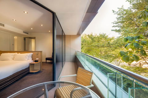 Crowne Plaza Canberra - Nambucca Heads Accommodation 14