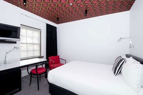 Peppers Gallery Hotel, Canberra - Nambucca Heads Accommodation 2