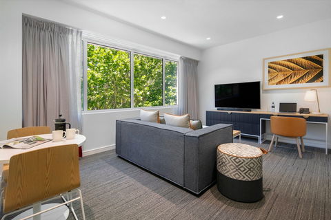 Quest Canberra City Walk - Nambucca Heads Accommodation 7
