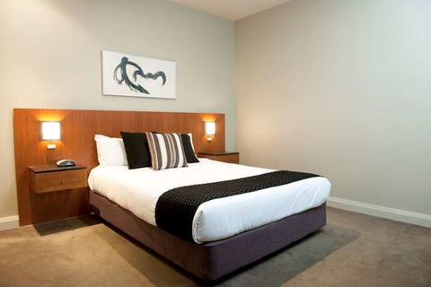 Mantra Hindmarsh Square - Nambucca Heads Accommodation 4