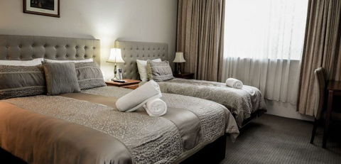 Cotswold Gardens - Nambucca Heads Accommodation 2
