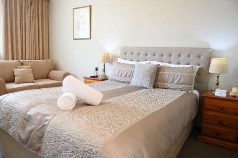 Cotswold Gardens - Nambucca Heads Accommodation 3