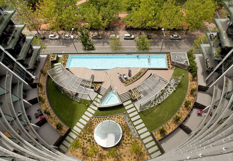 Astra Canberra Manhattan - Nambucca Heads Accommodation 12