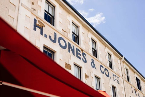 The Henry Jones Art Hotel - Nambucca Heads Accommodation 0