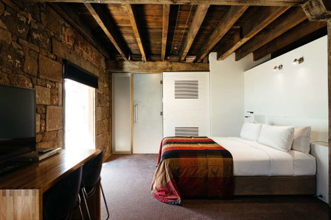 The Henry Jones Art Hotel - Nambucca Heads Accommodation 6
