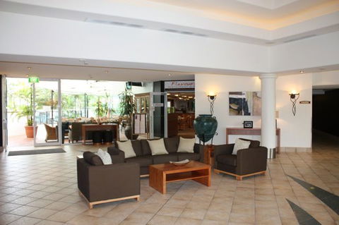 Alpha Sovereign Hotel Gold Coast - Nambucca Heads Accommodation 1