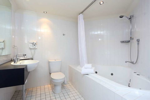 Brisbane International - Virginia - Nambucca Heads Accommodation 5