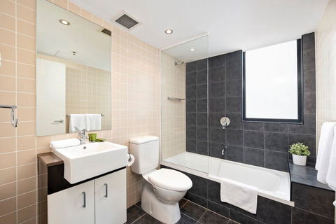 Astra Apartments Parramatta - Nambucca Heads Accommodation 7
